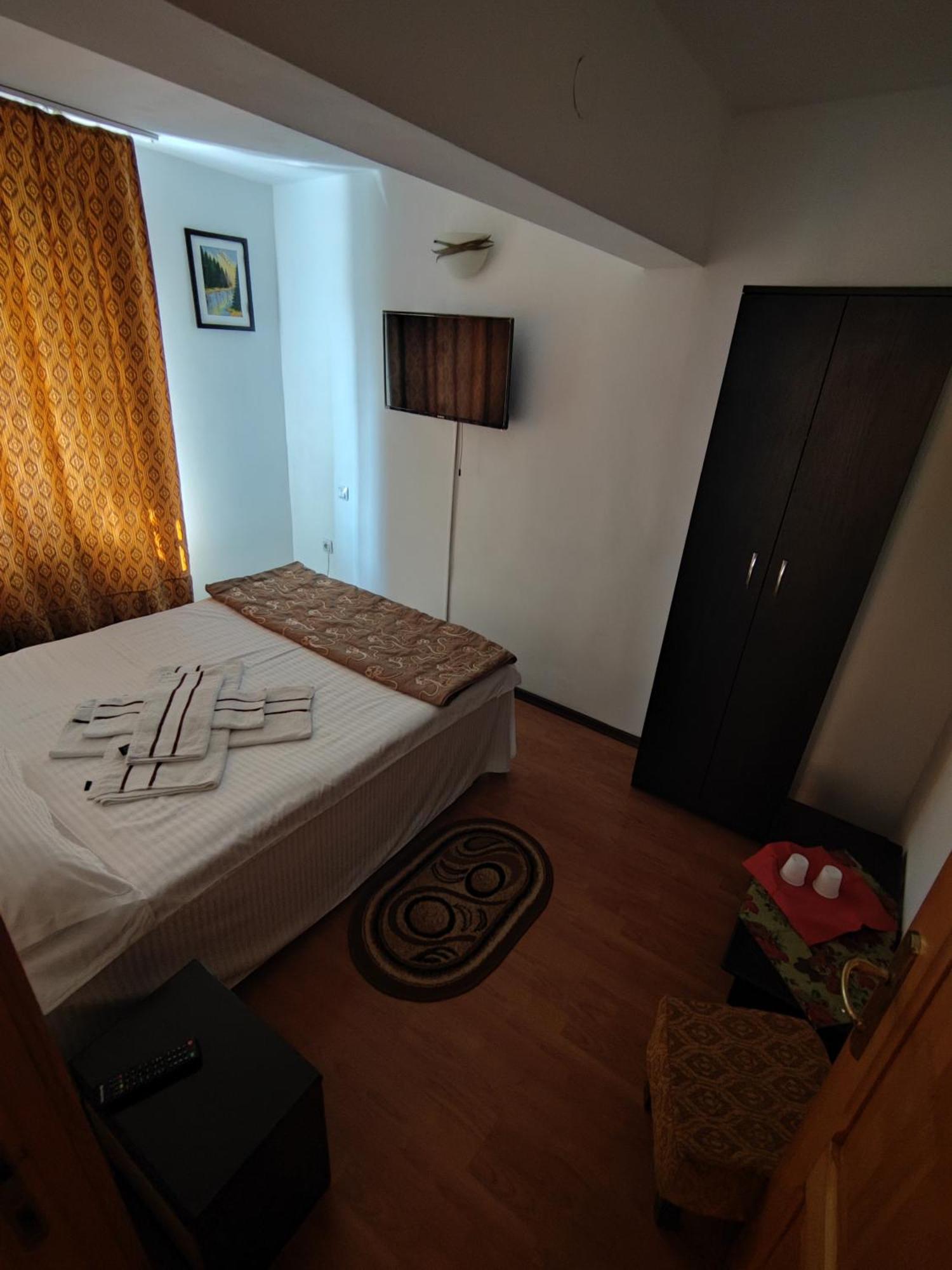 Camere De Inchiriat Edelweiss Dumbrava Roşie Εξωτερικό φωτογραφία