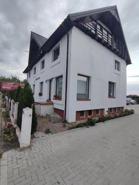 Camere De Inchiriat Edelweiss Dumbrava Roşie Εξωτερικό φωτογραφία